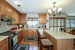 27 Dale Dr, Farmingdale, NY 11735 - Photo 14