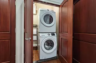 49 Greenridge Ave, White Plains, NY 10605 - Photo 16