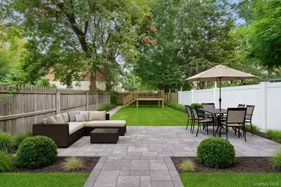 160 Stephens Avenue, Bronx, NY 10473 - Photo 26