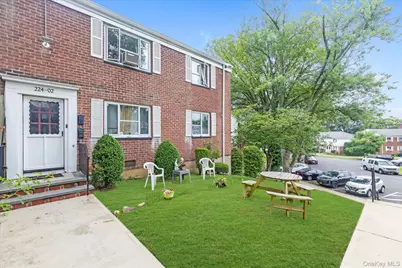 22402 Stronghurst Avenue #208, Queens Village, NY 11427 - Photo 12