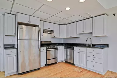 2 Bayview Avenue E, Lindenhurst, NY 11757 - Photo 32