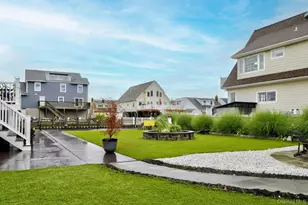 2 Bayview Ave E, Lindenhurst, NY 11757 - Photo 42