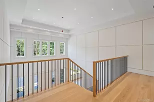 8 Dogwood Hill, Brookville, NY 11545 - Photo 26