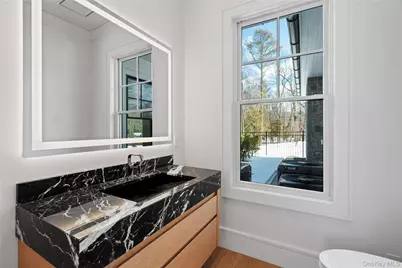 8 Dogwood Hill, Brookville, NY 11545 - Photo 12