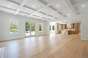 8 Dogwood Hill, Brookville, NY 11545 - Photo 14