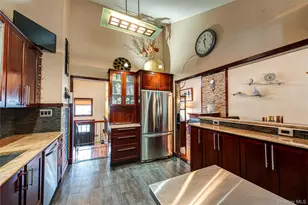 630 Shore Rd, Lindenhurst, NY 11757 - Photo 10