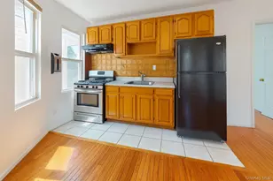 146-19 Lakewood Ave, Jamaica, NY 11435 - Photo 12