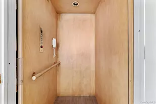 108 Joseph Ln, Dix Hills, NY 11746 - Photo 4