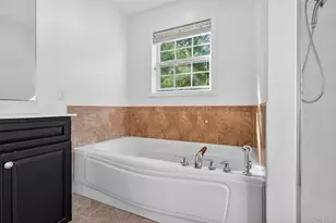 26 Seeley Bull St, Monroe, NY 10950 - Photo 32