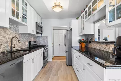 522 Shore Road #6M, Long Beach, NY 11561 - Photo 12