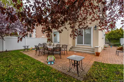 141-16 11th Avenue, Whitestone, NY 11357 - Photo 6