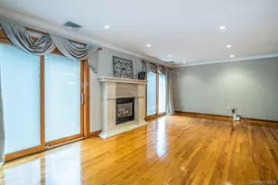 141-16 11th Ave, Whitestone, NY 11357 - Photo 16