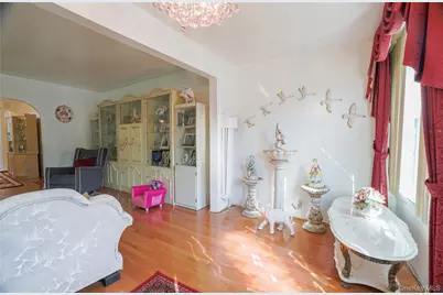 101-44 114th Street, Richmond Hill, NY 11419 - Photo 2