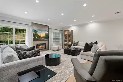 23 The Preserve, Woodbury, NY 11797 - Photo 6