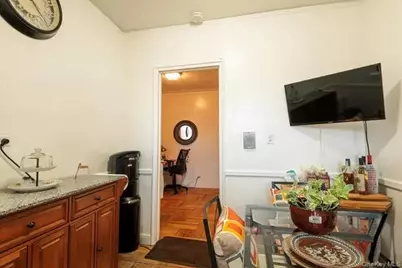 2190 Boston Road #5K, Bronx, NY 10462 - Photo 12