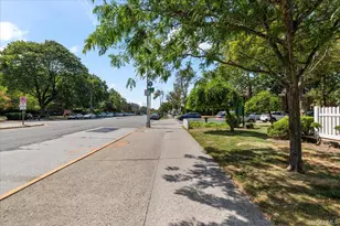 226-01 Union Tpke, Bayside, NY 11364 - Photo 18