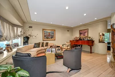 138-45 78th Drive, Kew Gardens, NY 11367 - Photo 8