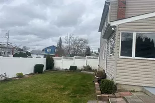 9 Hollings Dr, Deer Park, NY 11729 - Photo 26