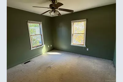 11005 Main Road, East Marion, NY 11939 - Photo 16