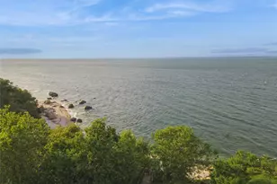 11005 Main Rd, East Marion, NY 11939 - Photo 24