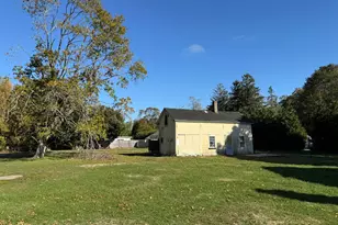 11005 Main Rd, East Marion, NY 11939 - Photo 22