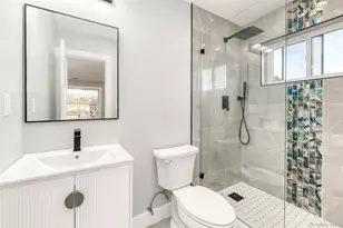 19 Mead Ln, Westbury, NY 11590 - Photo 20