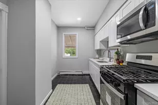 114-25 Bedell St, Jamaica, NY 11434 - Photo 10