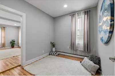 114-25 Bedell Street, Jamaica, NY 11434 - Photo 6