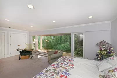 21 W Mall Drive, Huntington, NY 11743 - Photo 24