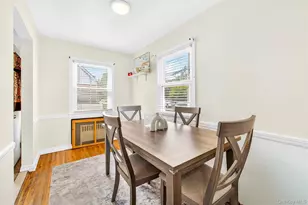 588 Newton Ave, Uniondale, NY 11553 - Photo 18