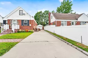 588 Newton Ave, Uniondale, NY 11553 - Photo 38