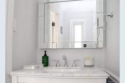 1944 Lowell Lane, Merrick, NY 11566 - Photo 18