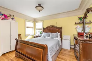 41 Jackson Ave, Mineola, NY 11501 - Photo 8