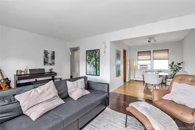 41 Jackson Avenue, Mineola, NY 11501 - Photo 12