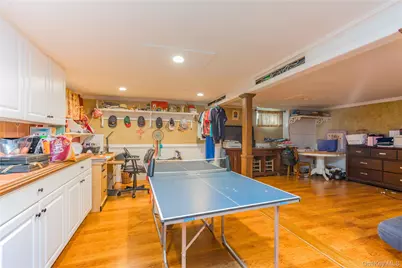 41 Jackson Avenue, Mineola, NY 11501 - Photo 20