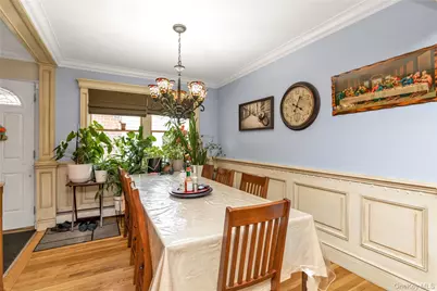 41 Jackson Avenue, Mineola, NY 11501 - Photo 4