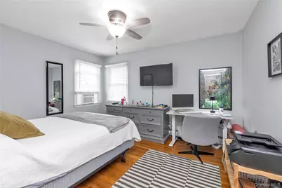 41 Jackson Avenue, Mineola, NY 11501 - Photo 18