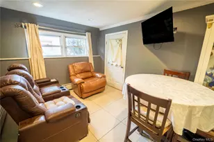 56 Suffolk Ave, West Babylon, NY 11704 - Photo 20