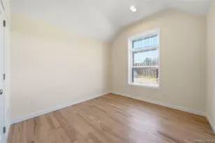 2 Fourth Ave, Centereach, NY 11720 - Photo 20