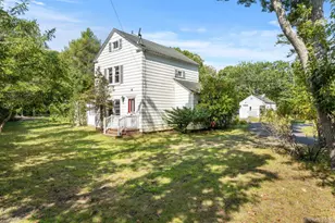 39 & 41 Foster Rd, Quogue, NY 11959 - Photo 4