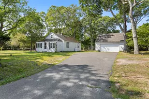 39 & 41 Foster Rd, Quogue, NY 11959 - Photo 10