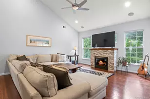 37 Constantine Way, Mount Sinai, NY 11766 - Photo 8