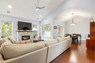 37 Constantine Way, Mount Sinai, NY 11766 - Photo 6
