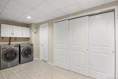 37 Constantine Way, Mount Sinai, NY 11766 - Photo 34