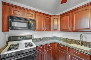 67-50 Thornton Pl, Forest Hills, NY 11375 - Photo 12