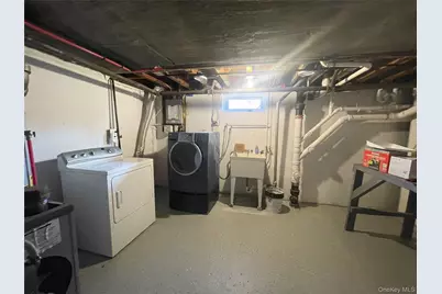 24 Tulip Lane, New Hyde Park, NY 11040 - Photo 34