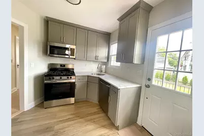 24 Tulip Lane, New Hyde Park, NY 11040 - Photo 12