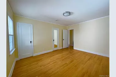 24 Tulip Lane, New Hyde Park, NY 11040 - Photo 20