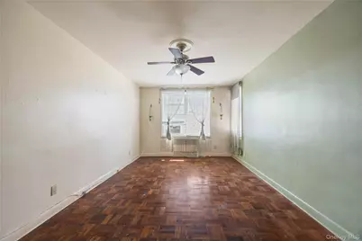 1304 Midland Avenue #C20, Yonkers, NY 10704 - Photo 16