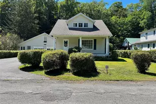 36 Jones St, Cairo, NY 12413 - Photo 2